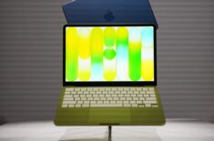 Официальные цены на новые MacBook Neo в России. Фото.
