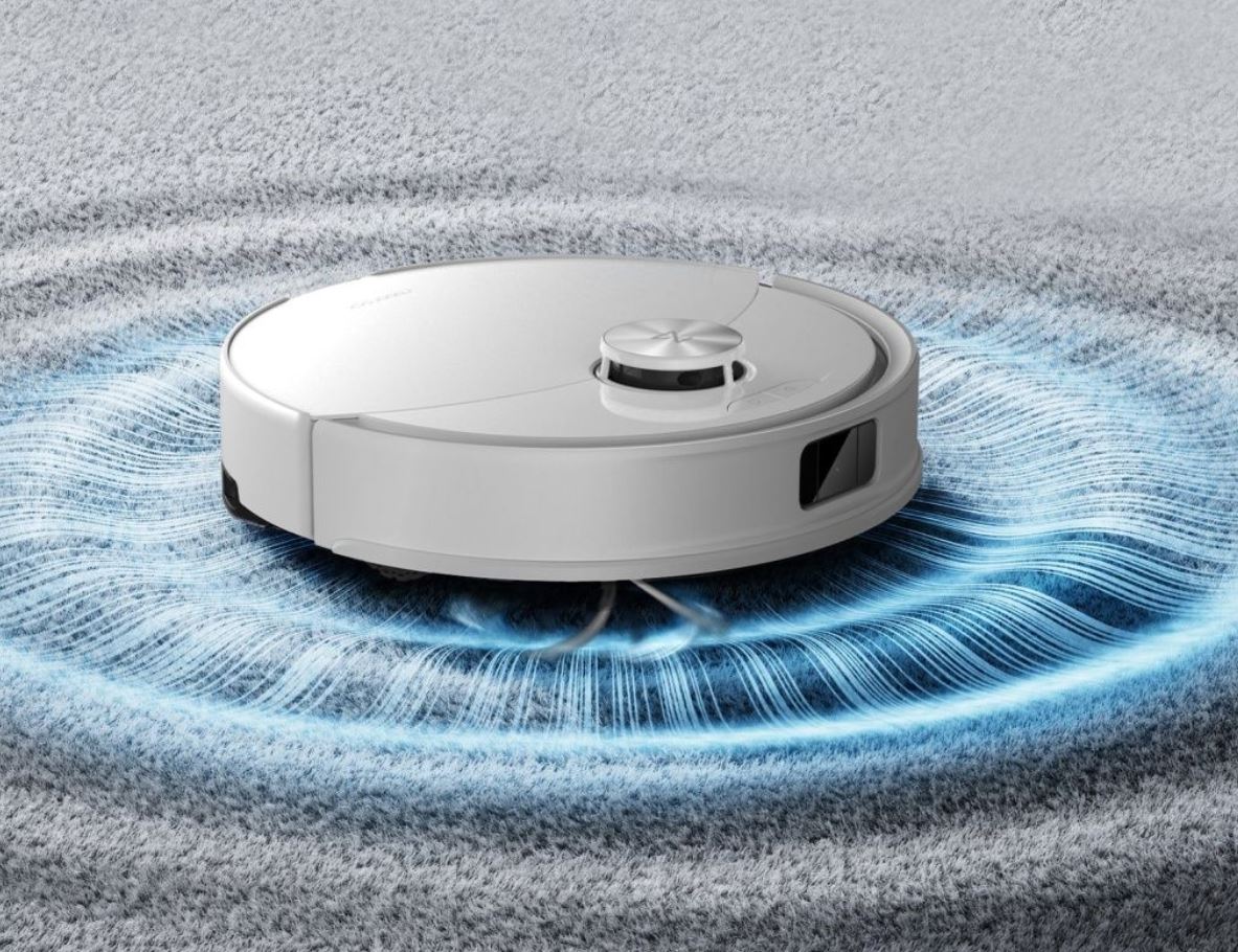 Roborock Q8 Max Pro Plus — робот-пылесос со станцией автоочистки. Пылесос с LiDAR сам разберется, как ему передвигаться по дому. Фото.