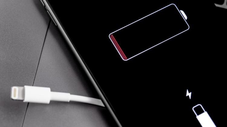 Я спросил ChatGPT, почему iPhone так быстро разряжается — вот простое решение, которое реально помогло. Я спросил ChatGPT, почему iPhone так быстро разряжается — вот простое решение, которое реально помогло. Фото.