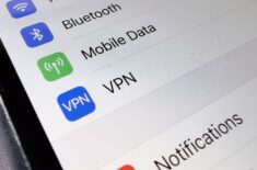 VPN в России могут сделать платным — что изменится для пользователей iPhone и Android. Фото.