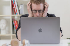 Не включается Mac: как восстановить самому и когда нести в сервис. Фото.