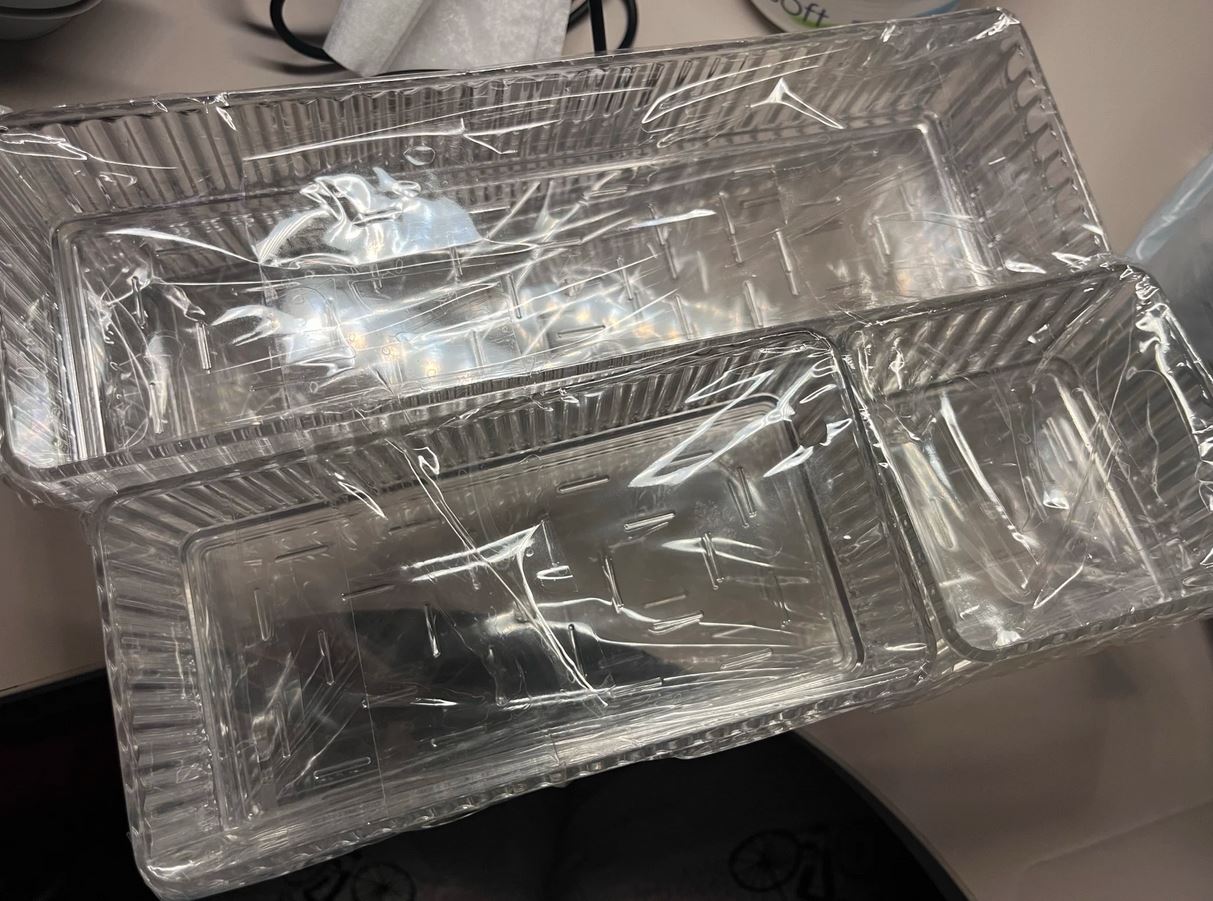 Прозрачные органайзеры для одежды. Мультибоксы можно применить не только для одежды, но и для кухни или инструментов. Фото.