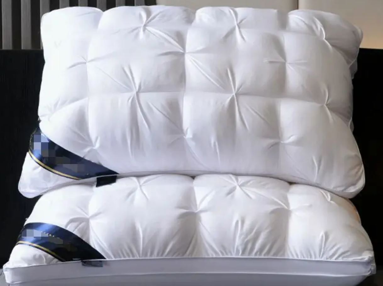 Очень удобная 3D-подушка для сна. Мягкая подушка нужна в любом доме!. Фото.