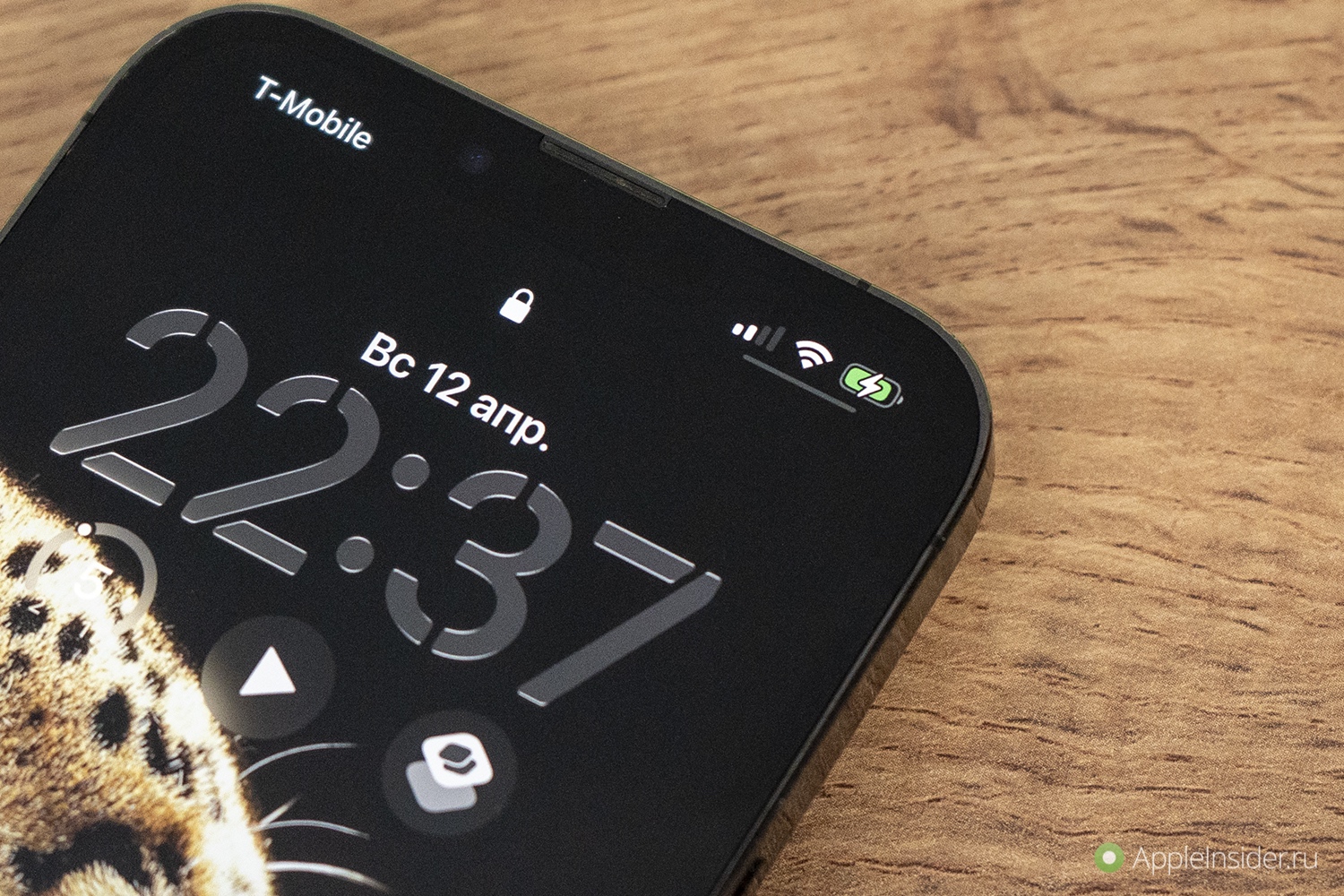 Стоит ли покупать Baseus PicoGo AM41 и кому он подойдёт. Если хотите чтобы телефон заряжался не будучи привязанным проводом, то вам нужен такой магнитный внешний аккумулятор.. Фото.