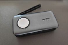 Один повербанк вместо пачки зарядок для iPhone, Apple Watch и ноутбука. Обзор новинки от UGREEN. Фото.