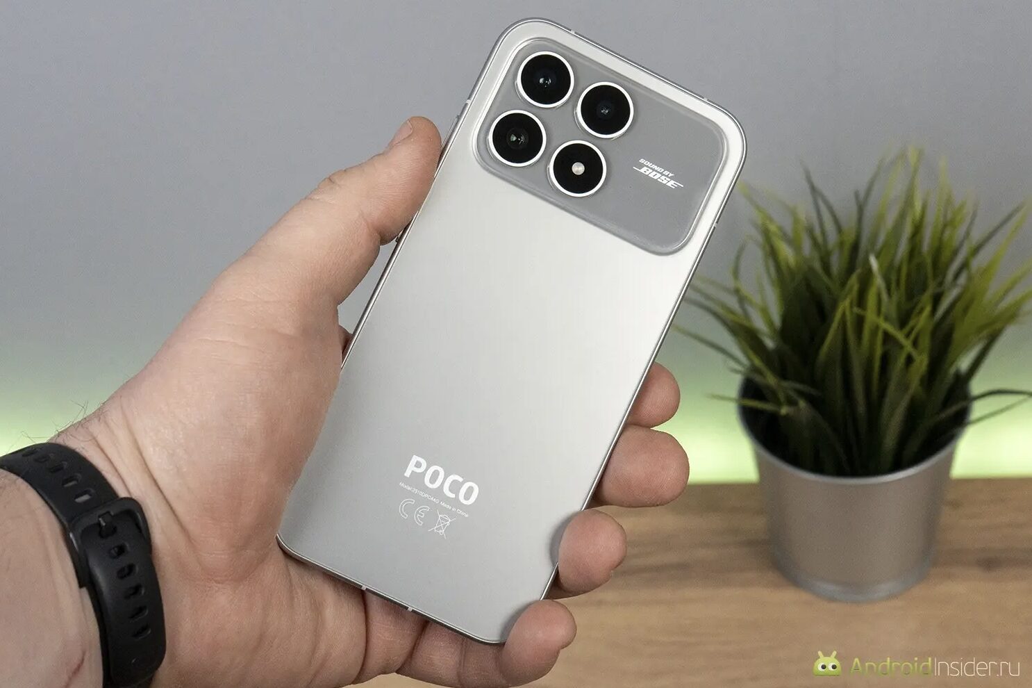 POCO F8 Pro — мощный смартфон до 40 000 рублей. Не такой стильный, как «Ультра», но всё равно неплохо. Фото.