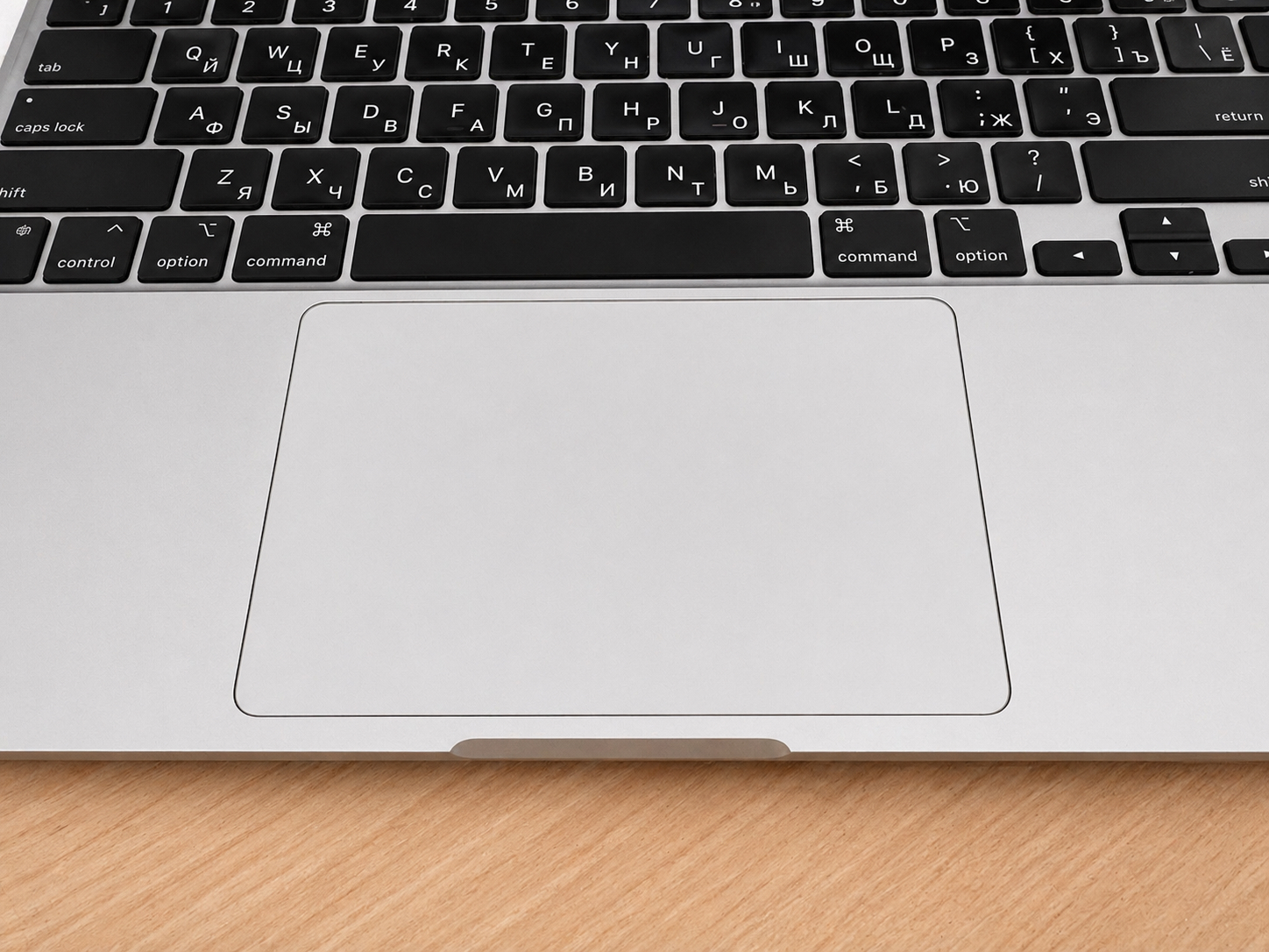 Когда трекпад MacBook удобнее мыши. Есть моменты, когда трекпад все равно оказывается лучше мыши. Фото.