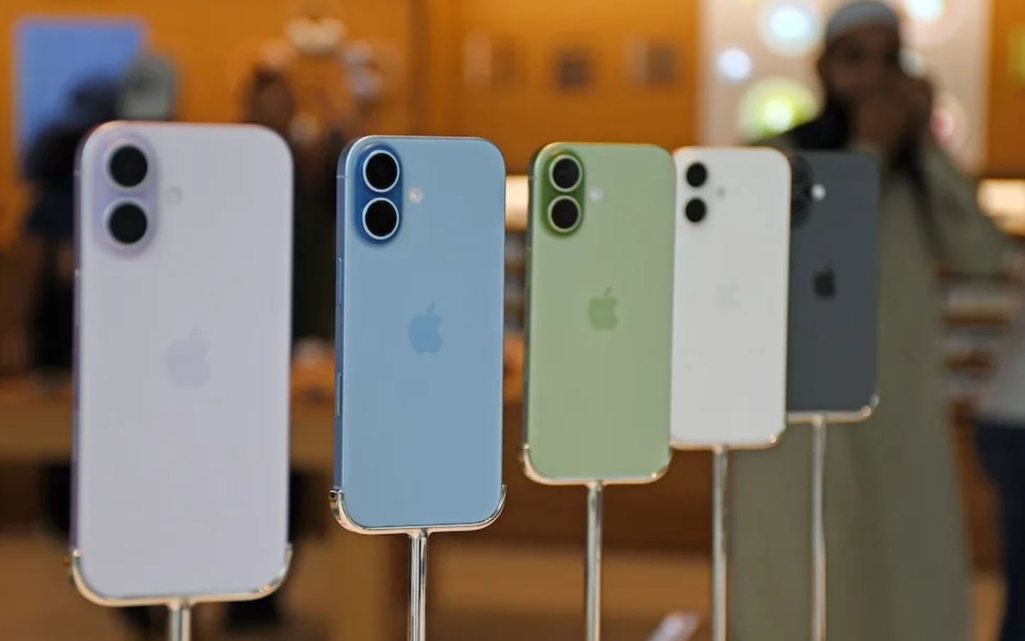 Что нового в iOS 26.5.2. В прошлый раз новая версия вышла только для iPhone 17 и Air. Фото.