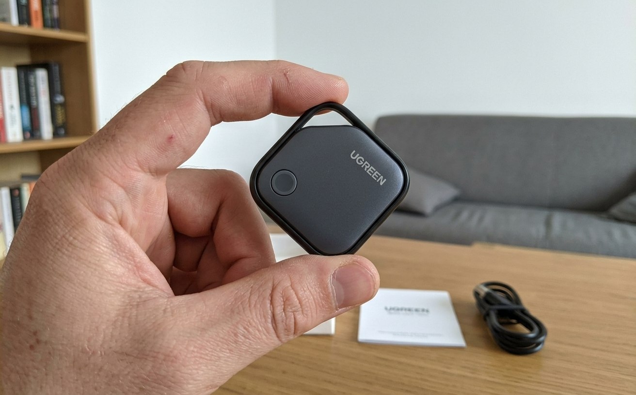Bluetooth-трекер для поиска вещей, для тех, кто вечно все теряет. Идеальная замена дорогому AirTag. Фото.