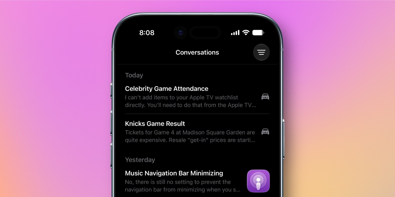 Синхронизация Siri между CarPlay и iPhone. В приложении возле чата появляется аккуратная иконка машины. Фото.