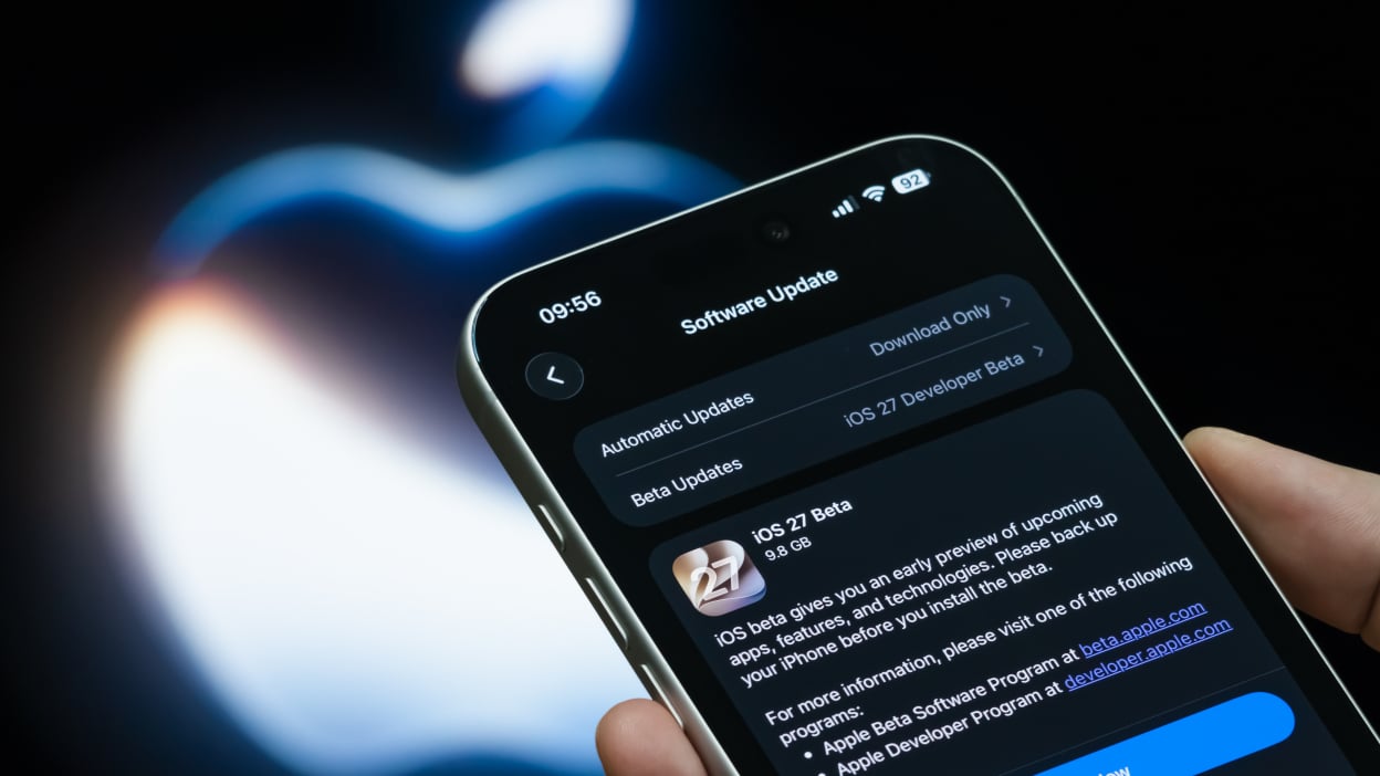 Когда выйдет публичная бета iOS 27. Публичную бету iOS 27 ждем не раньше июля. Фото.