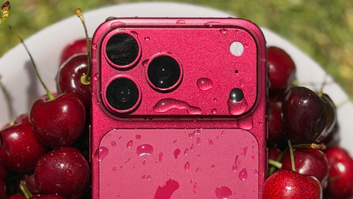 Какой будет цена iPhone 18 Pro по мнению аналитиков. Apple повысит цену на новинку, но не так сильно. Фото.