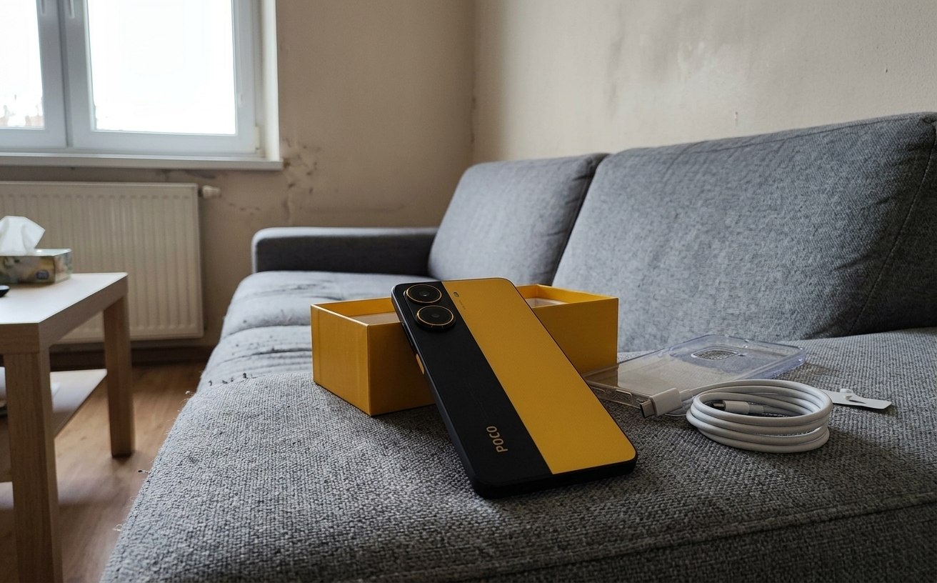 POCO X7 Pro — надежный смартфон до 30 000. POCO X7 Pro проверен временем — чертовски надежный телефон. Фото.