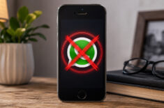 WhatsApp перестанет работать на старых iPhone: срочно проверьте айфоны родителей. Фото.