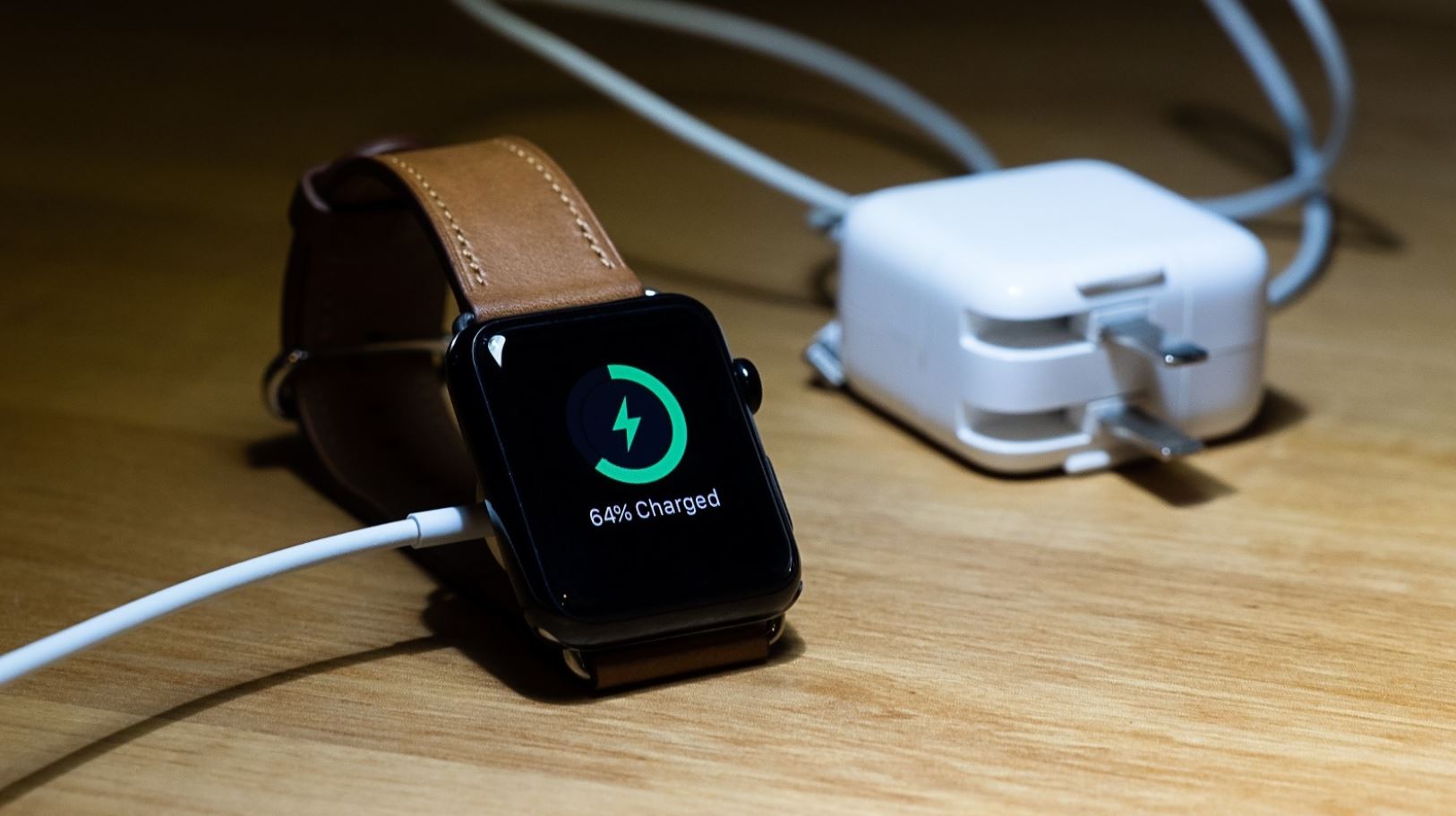 Исправлена ли быстрая разрядка в watchOS 27. Разрядка — по-прежнему прерогатива Apple Watch. Фото.