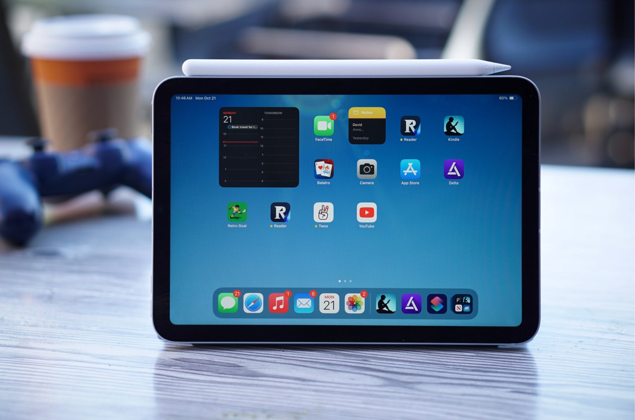 Цена нового iPad mini. Стоить новый планшет точно будет дороже. Фото.