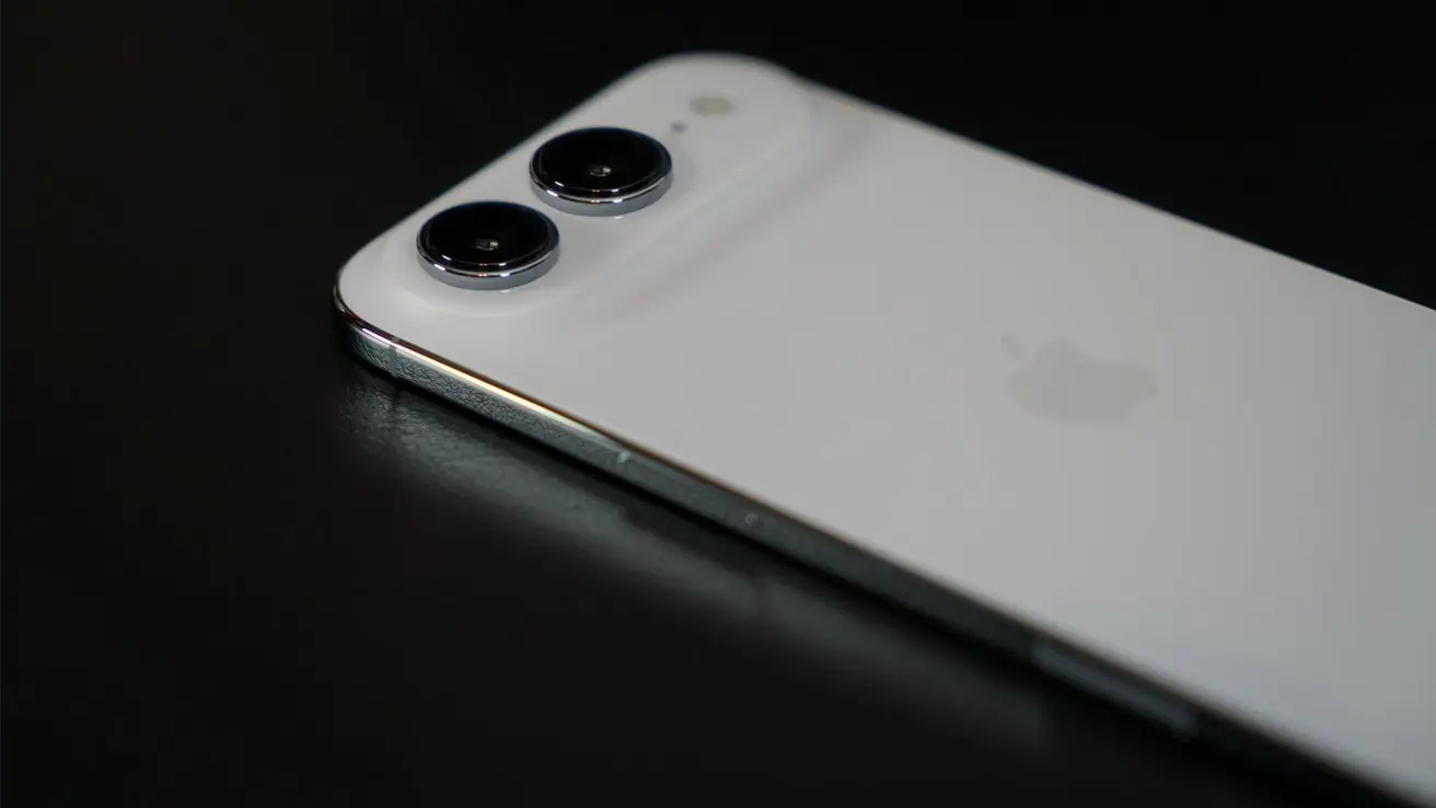 Что изменится в камере iPhone Air 2. Второй камеры Air точно не хватает. Фото.