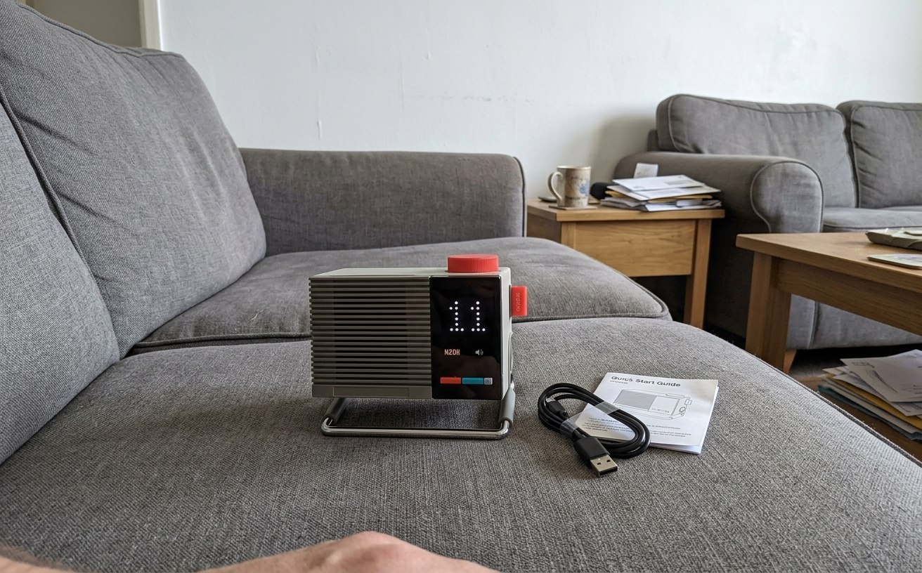 Качество звука Syitren N200: стоит ли ждать Hi-Fi. А вот с точки зрения звука откровений не ждите. Ну или купите вторую колонку для стереоэффекта. Фото.