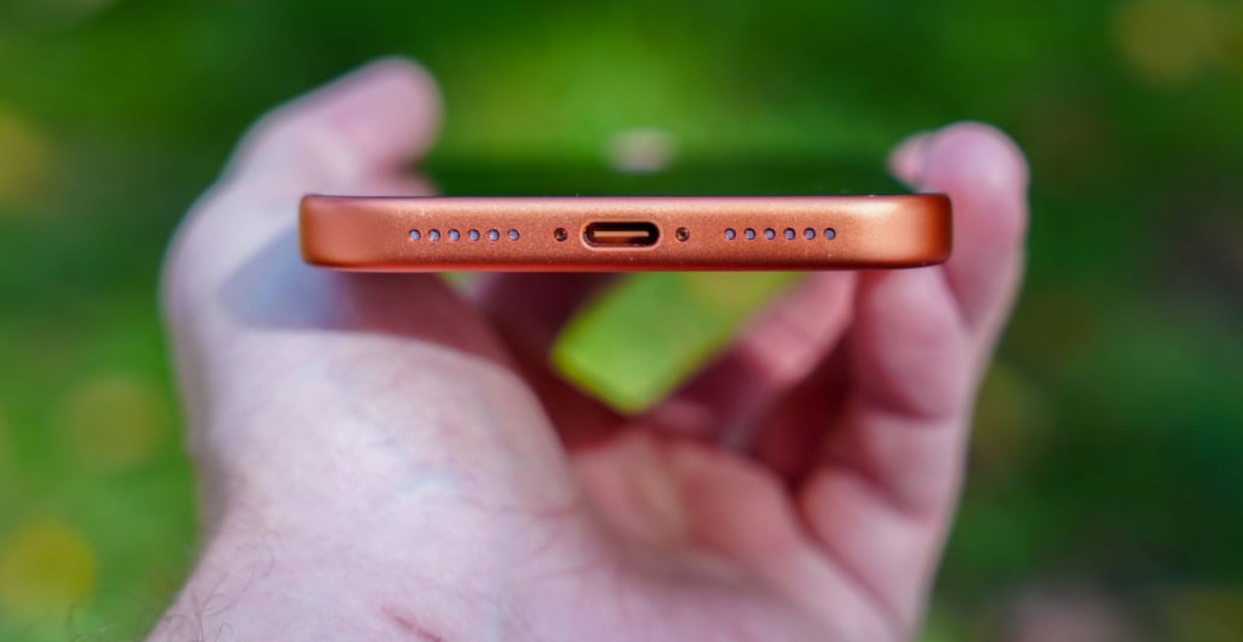 iPhone 18 Pro Max — как изменятся размеры и толщина. Увы, смартфон опять станет более громоздким. Фото.