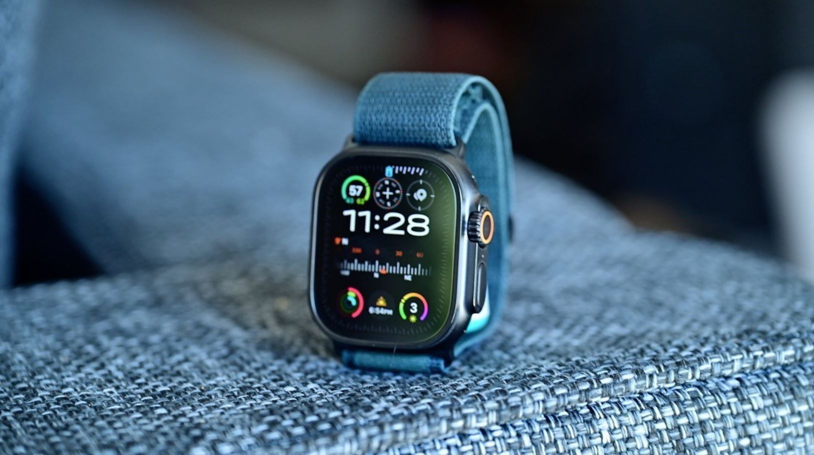 Можно ли поставить свои циферблаты на Apple Watch. Циферблаты по-прежнему дозированно выдает сама Apple. Фото.