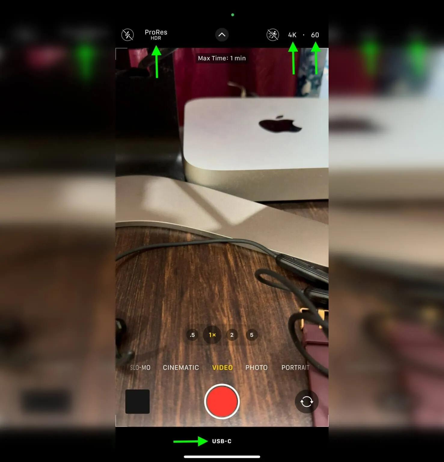 Что iPhone умеет копировать на SSD сам. На прошках можно писать видео напрямую на внешние накопители. Фото.