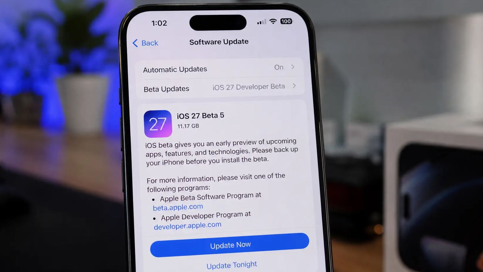 Как установить iOS 27 beta 6. Установка беты — дело добровольное. Торопиться некуда. Фото.