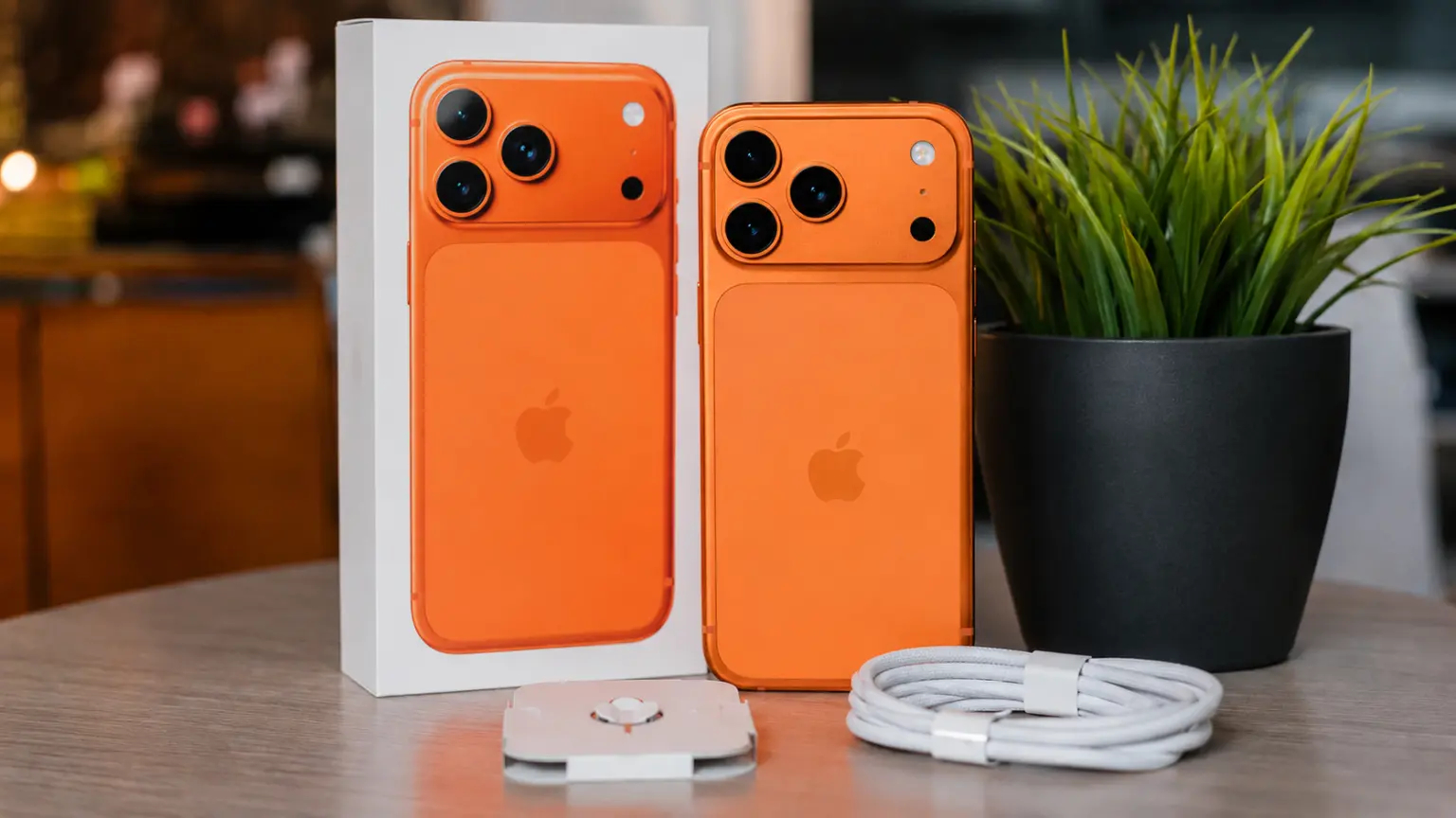 Будут ли блокировать iPhone в России. Пока не переживайте, ваш новенький iPhone 17 Pro Max блокировать не собираются. Фото.