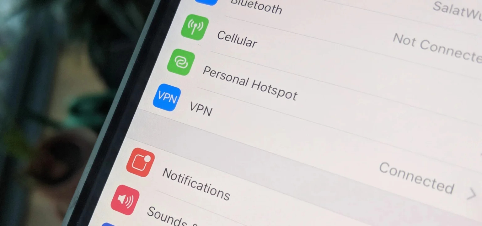 Что на самом деле написано в правилах Apple. VPN — это часть системы, и Apple считает, что его использование — это исключительно решение пользователя. Фото.