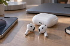 AirPods 5 стали круче, а стоят даже дешевле AirPods 4. Фото.