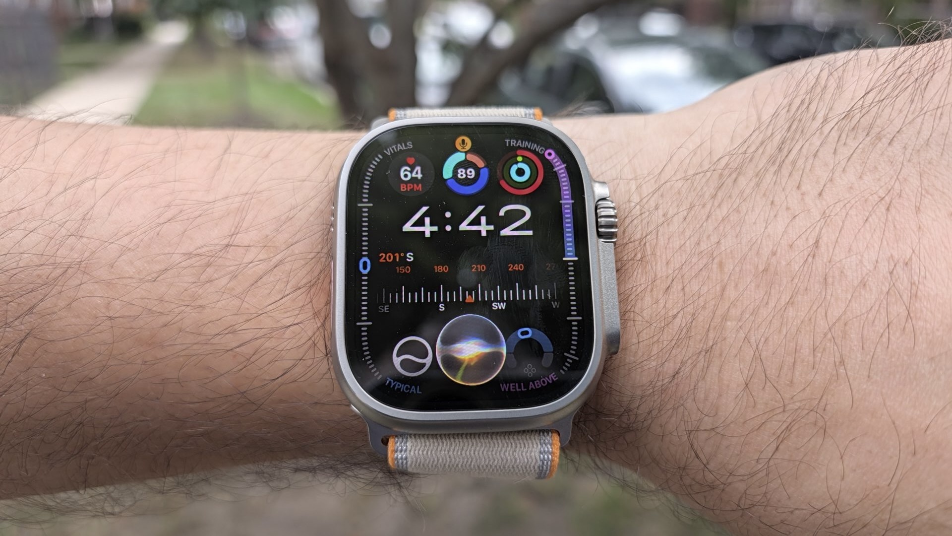 Экран Apple Watch Ultra 4