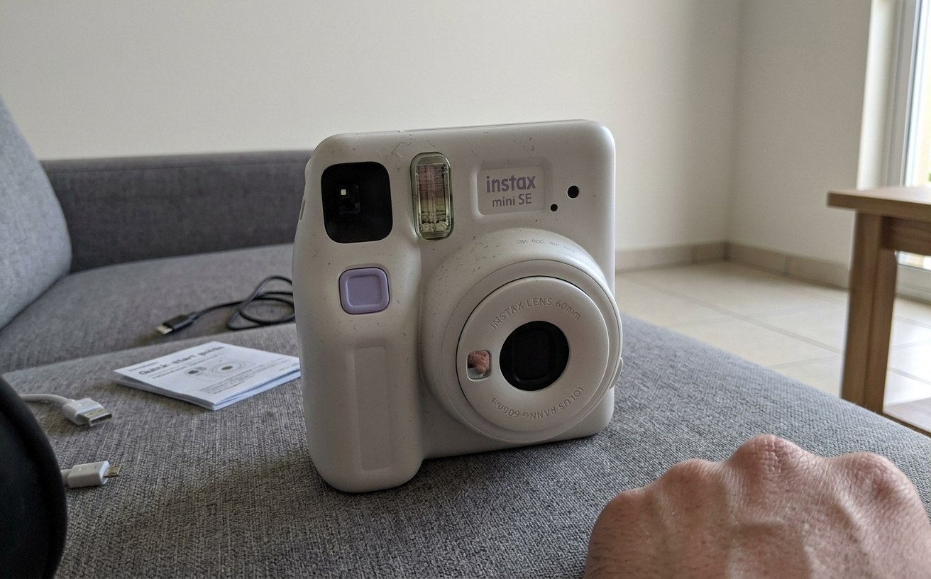 Фотоаппарат моментальной печати как Полароид. Instax — реально топовая вещь, покруче любой камеры смартфона. Фото.