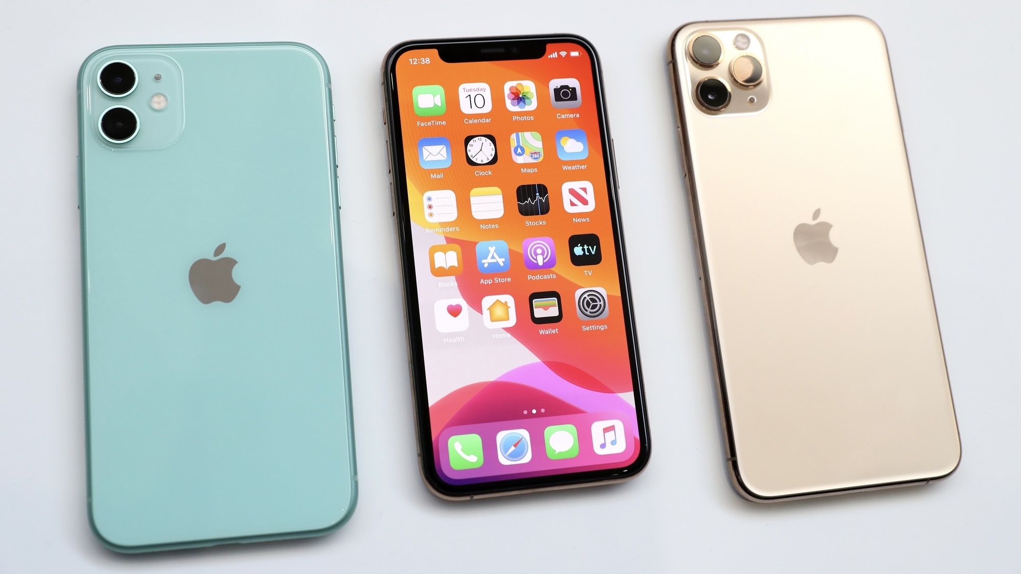 Линейка iPhone 11