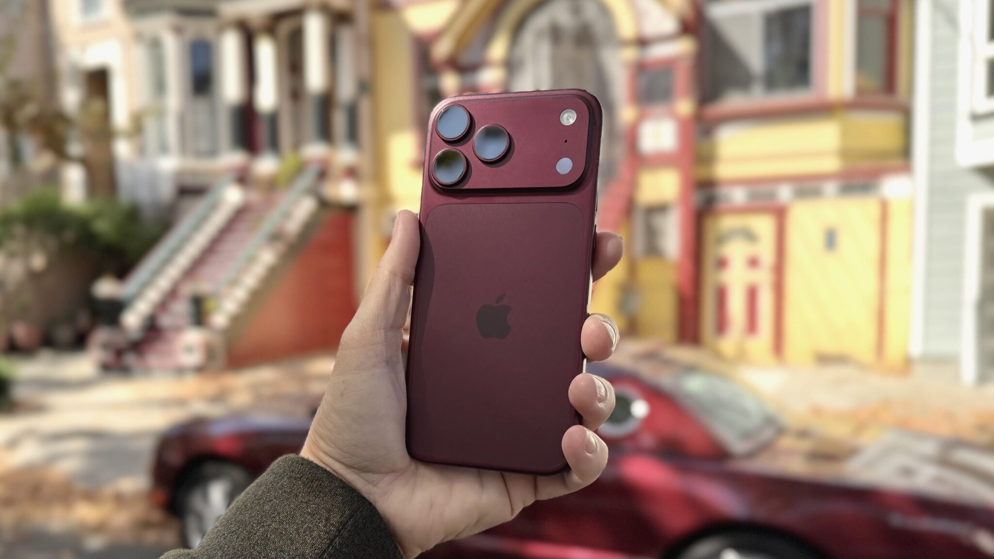 iPhone 18 Pro в цвете Burgundy