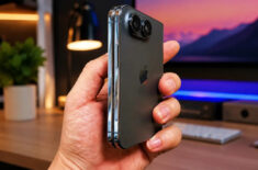 Складной iPhone будет еще дороже, чем все думали. Фото.