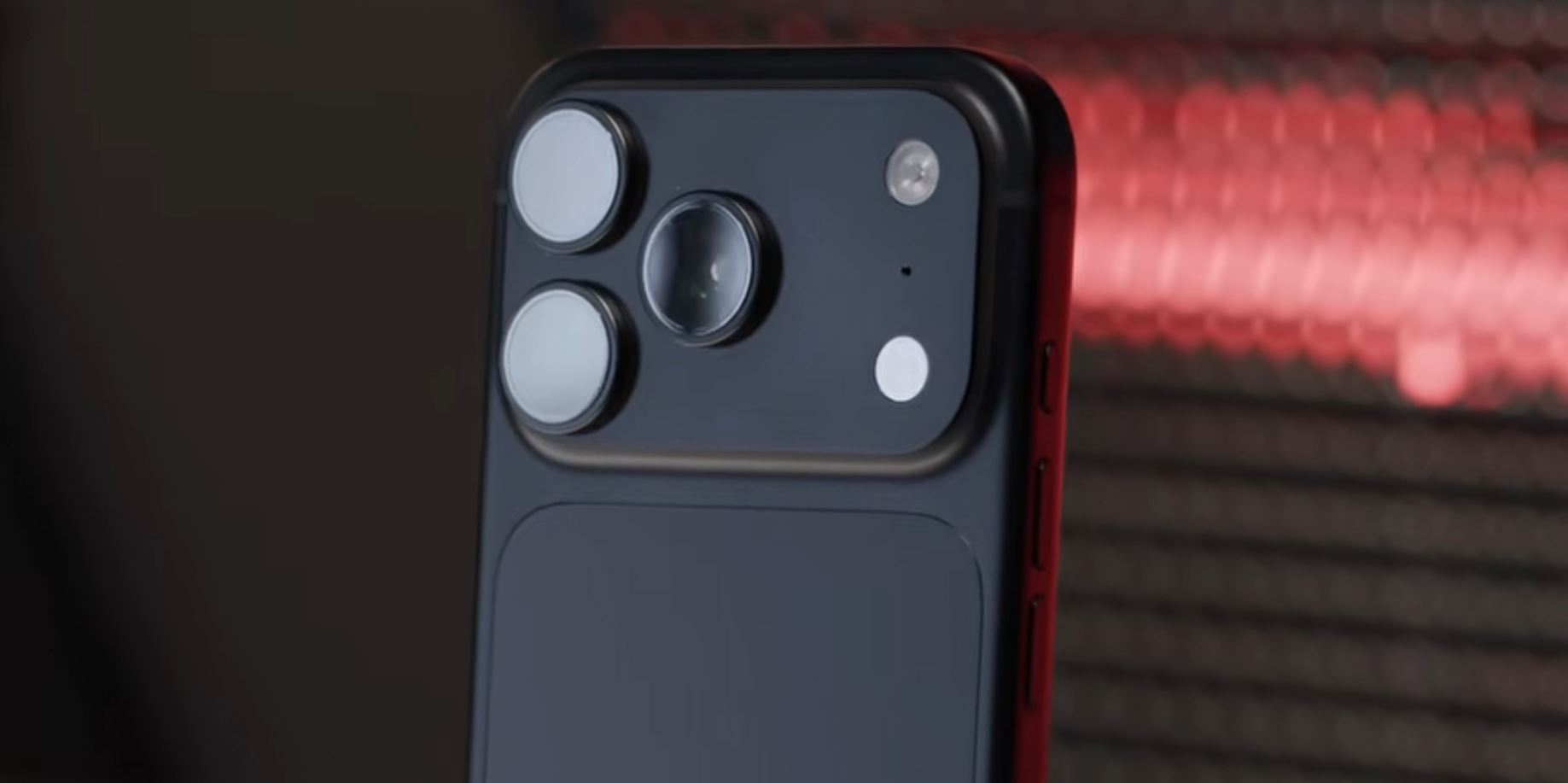 Вид iPhone 18 Pro сзади