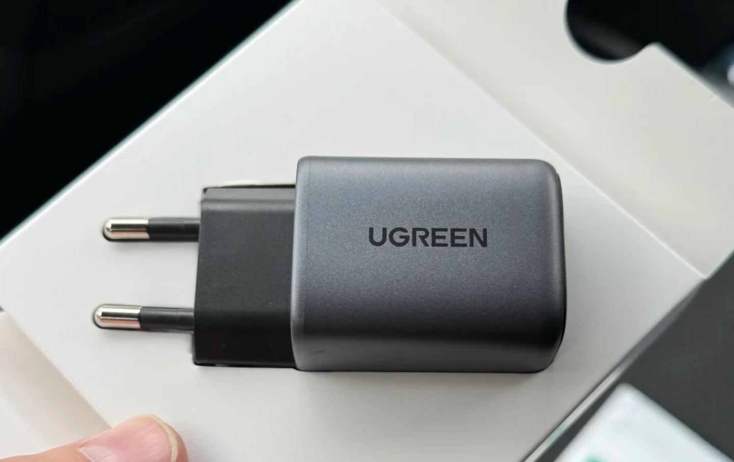 Быстрая зарядка UGREEN