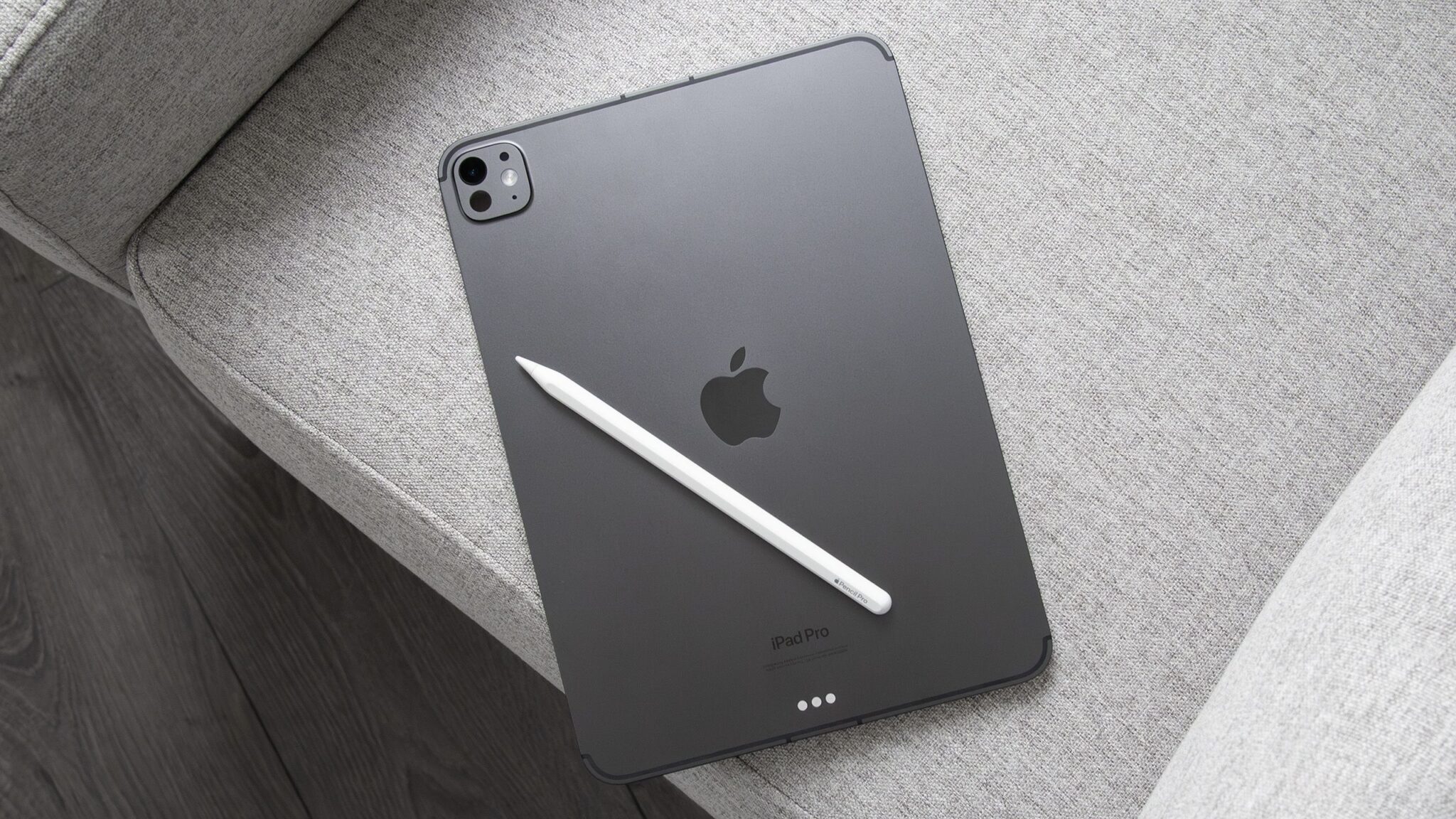 Правда ли, что Pencil сажает iPad. Apple Pencil, не примагниченный к iPad, постепенно разряжается, даже если не используется. Фото.