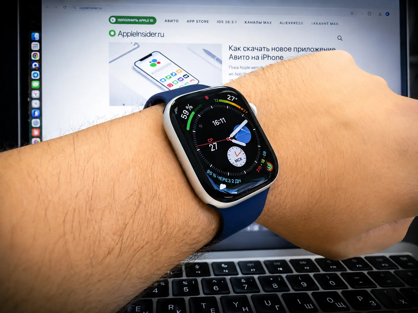 Новые категории, которых раньше не было. Apple Watch появились именно при Тиме Куке. Фото.