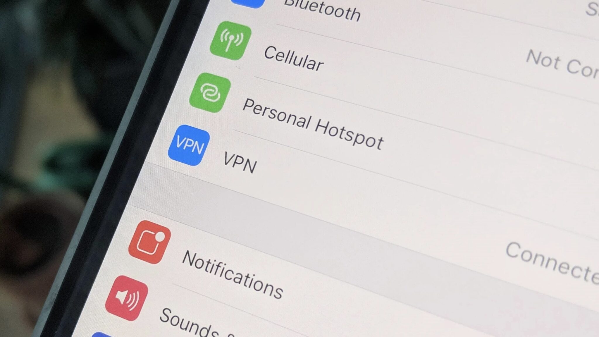 Меню VPN в настройках iPhone