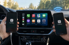 Проводной или беспроводной CarPlay: что лучше для iPhone и удобнее в дороге. Фото.