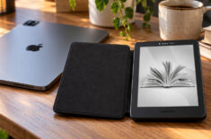 Я заменил iPad обычной электронной книгой. Фото.