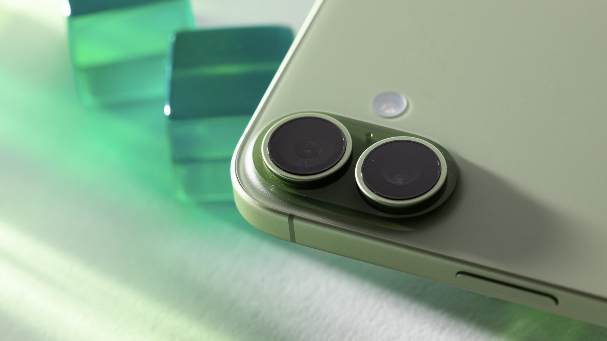 Двойная камера в iPhone 17