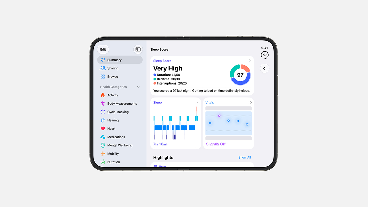 Приложение Здоровье на iPhone Duo: категории слева, оценка сна 97 баллов и графики справа