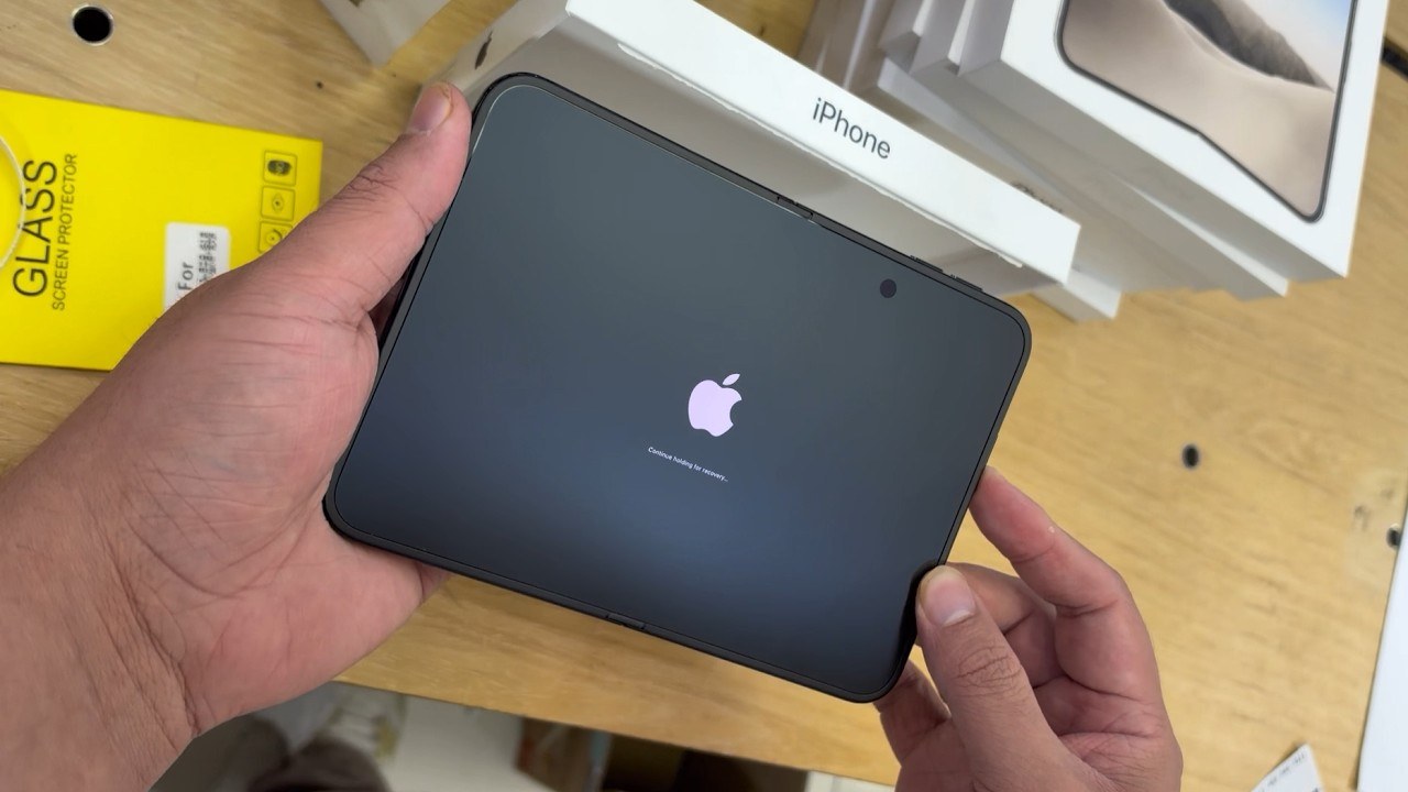 Включение iPhone Duo