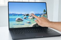 Apple 16 лет доказывала, что сенсорный Mac не нужен. 28 октября она его покажет. Фото.