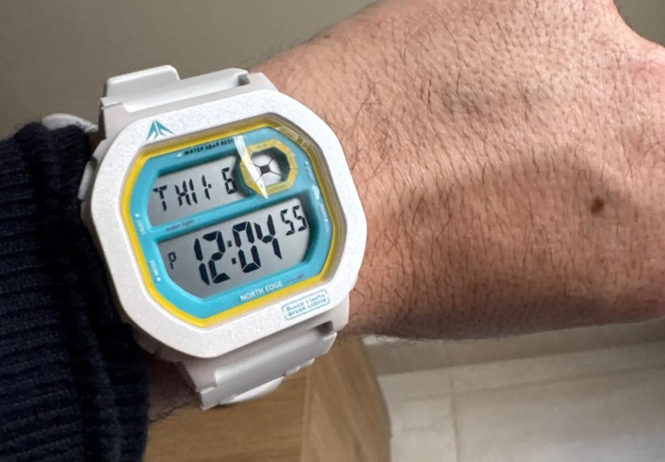 Часы, похожие на G-Shock, которые стоят сильно дешевле