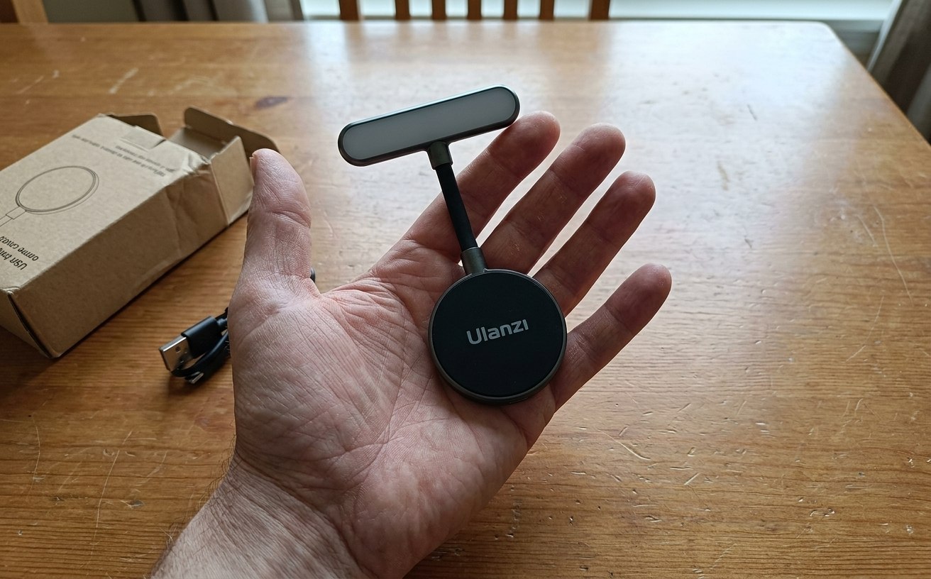 Подсветка Ulanzi с магнитом MagSafe